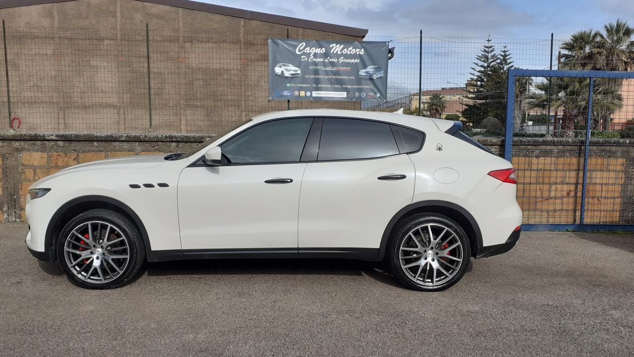 Maserati Levante V6 Diesel 275 CV AWD