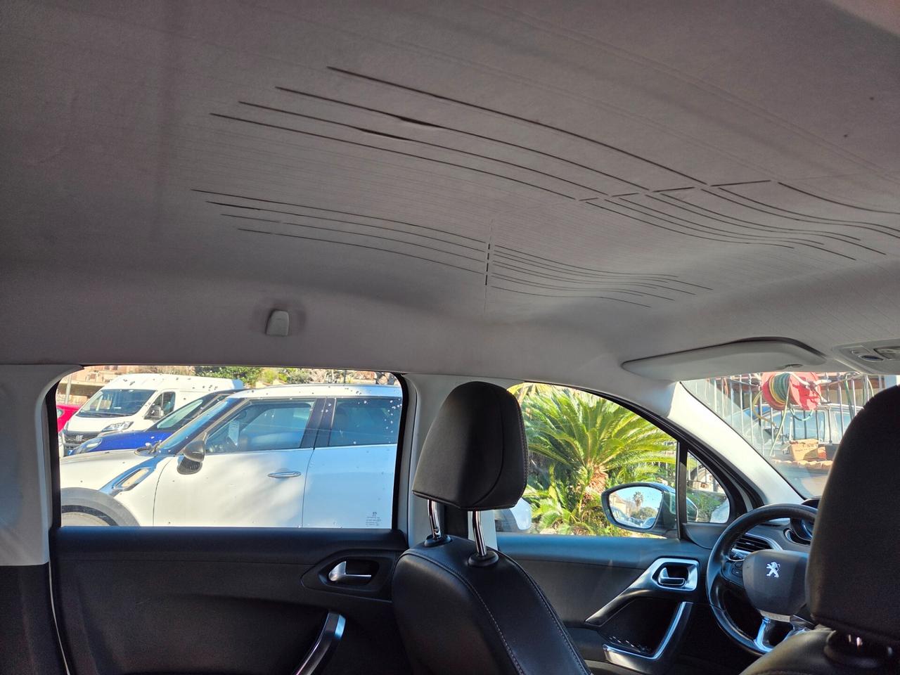 Peugeot 2008 1.6 e-HDi 92 CV Stop&Start Allure