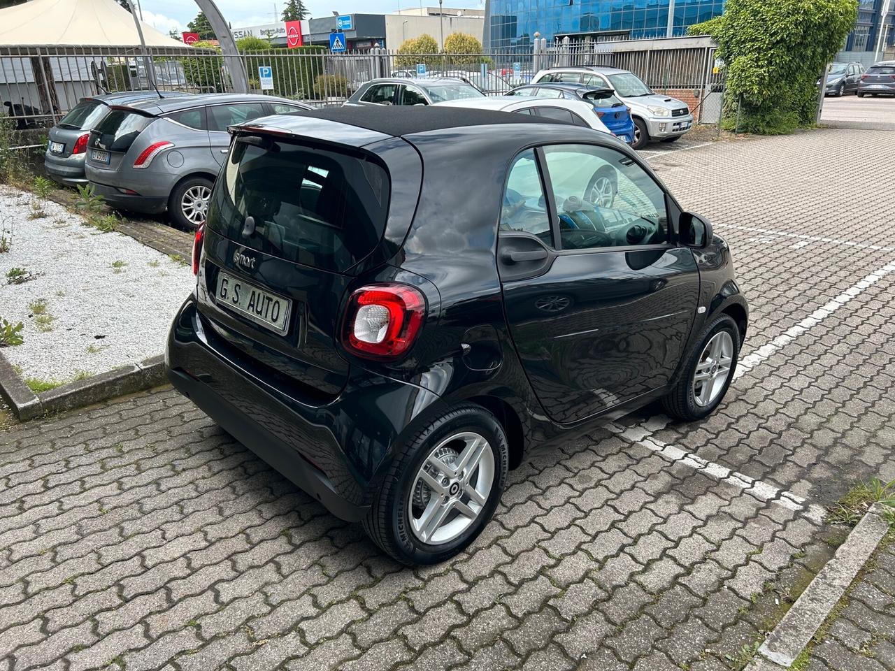 smart forTwo Fortwo eq Pulse 22kW