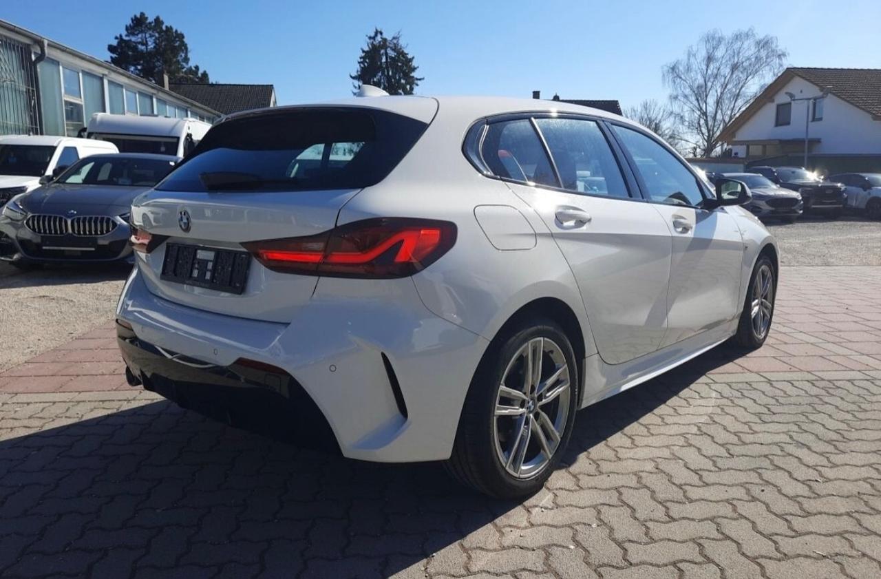 Bmw 118i 5p. Msport C automatico Navi