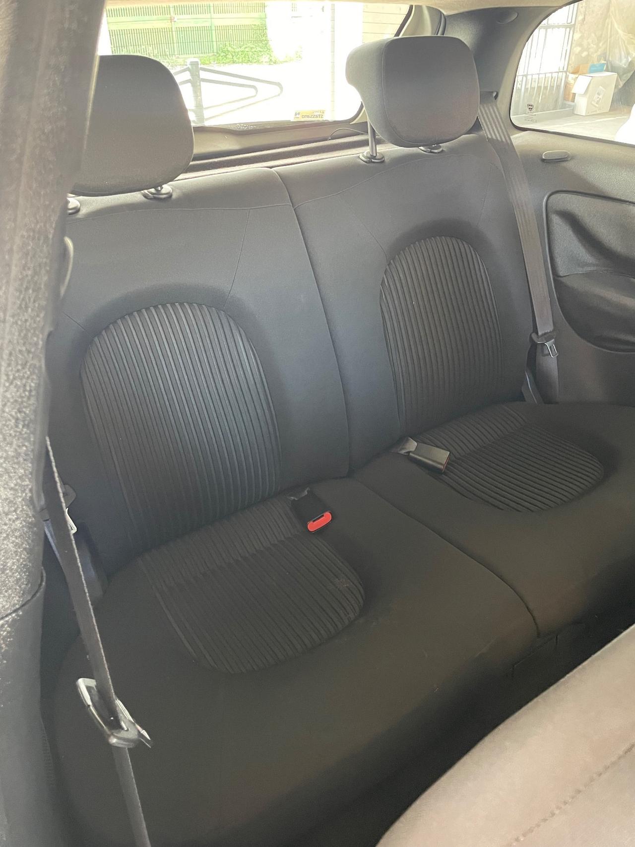 Lancia Ypsilon 1.2 69 CV neopatentati Silver Full provenienza dalla Toscana