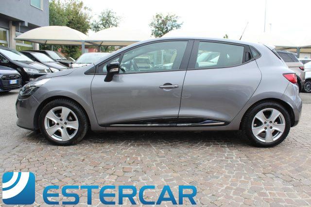 RENAULT Clio 1.2 75CV 5 porte Live
