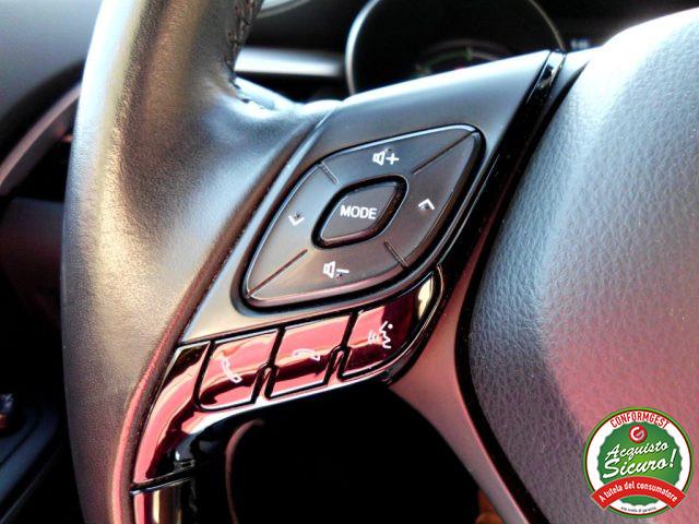 TOYOTA C-HR 1.8 Hybrid E-CVT Business