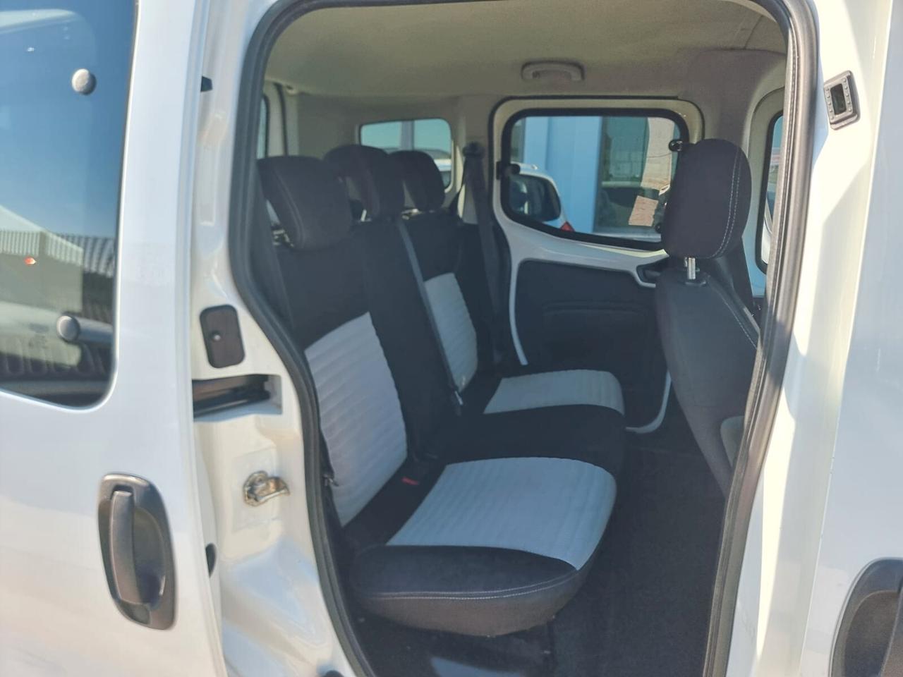 Fiat Qubo 1.3 MJT 75 CV Trekking
