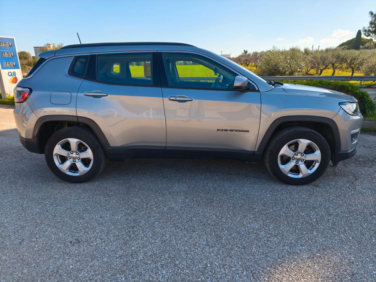 Jeep Compass 2.0 M-jet 4WD A/T Navi Camera Longitude