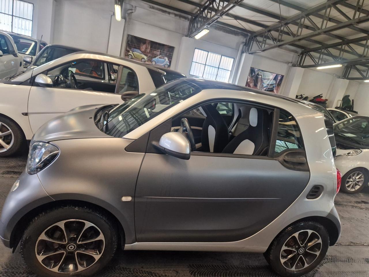 Passion matt grey automatica solo 67000km garanzia