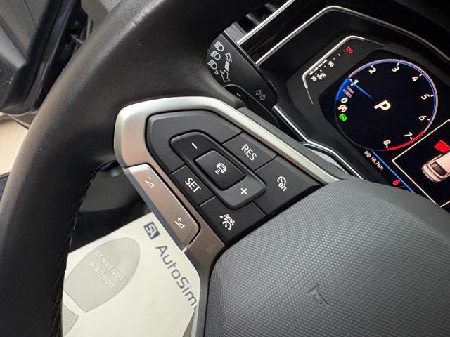 VOLKSWAGEN Taigo 1.0 TSI 110 CV DSG R-Line TETTO APR/PAN