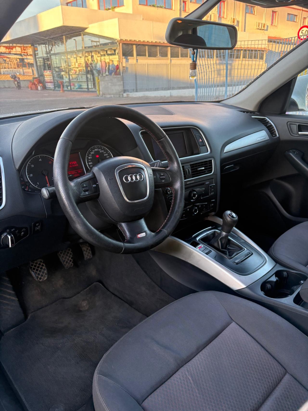 Audi Q5 2.0 TDI 170 CV quattro