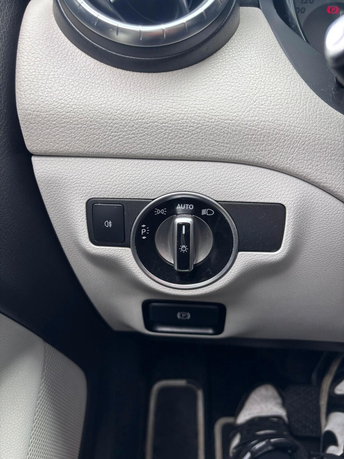 Mercedes-benz CLA 220 d Automatic Executive