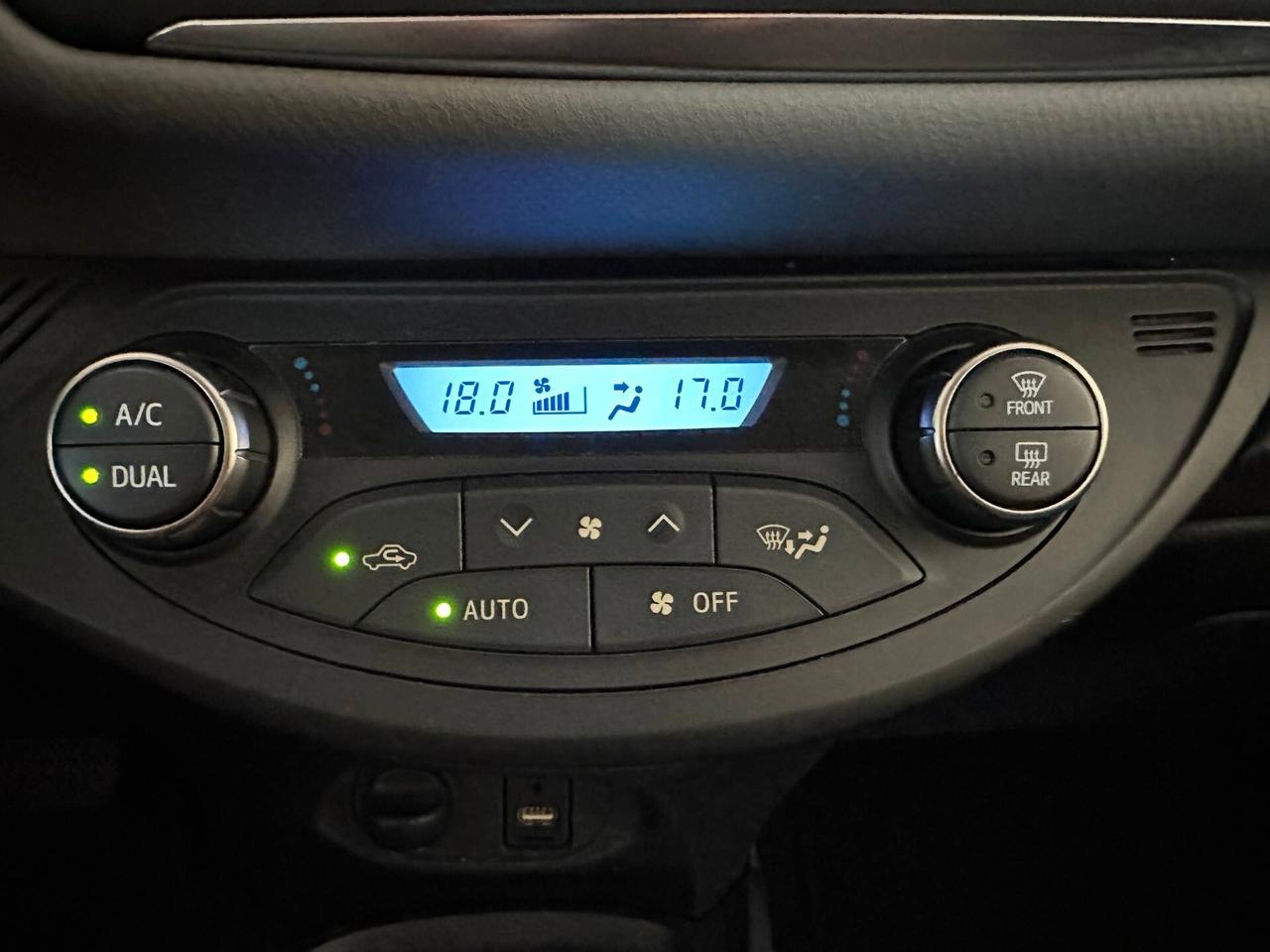 Toyota Yaris 1.5 Hybrid 5 porte Active