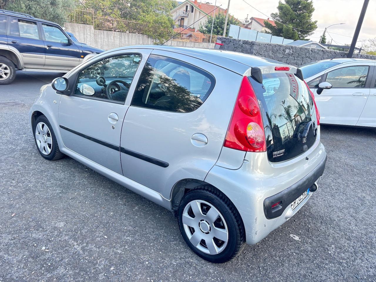 Peugeot 107 1.0 68CV 5p. Active
