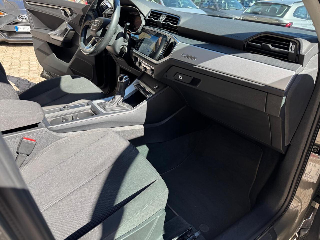Audi Q3 SPB 35 TFSI S tronic Business Plus
