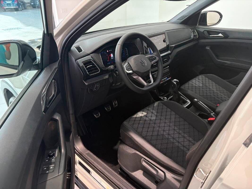 Volkswagen T-Cross 1.0 tsi R-Line 115cv