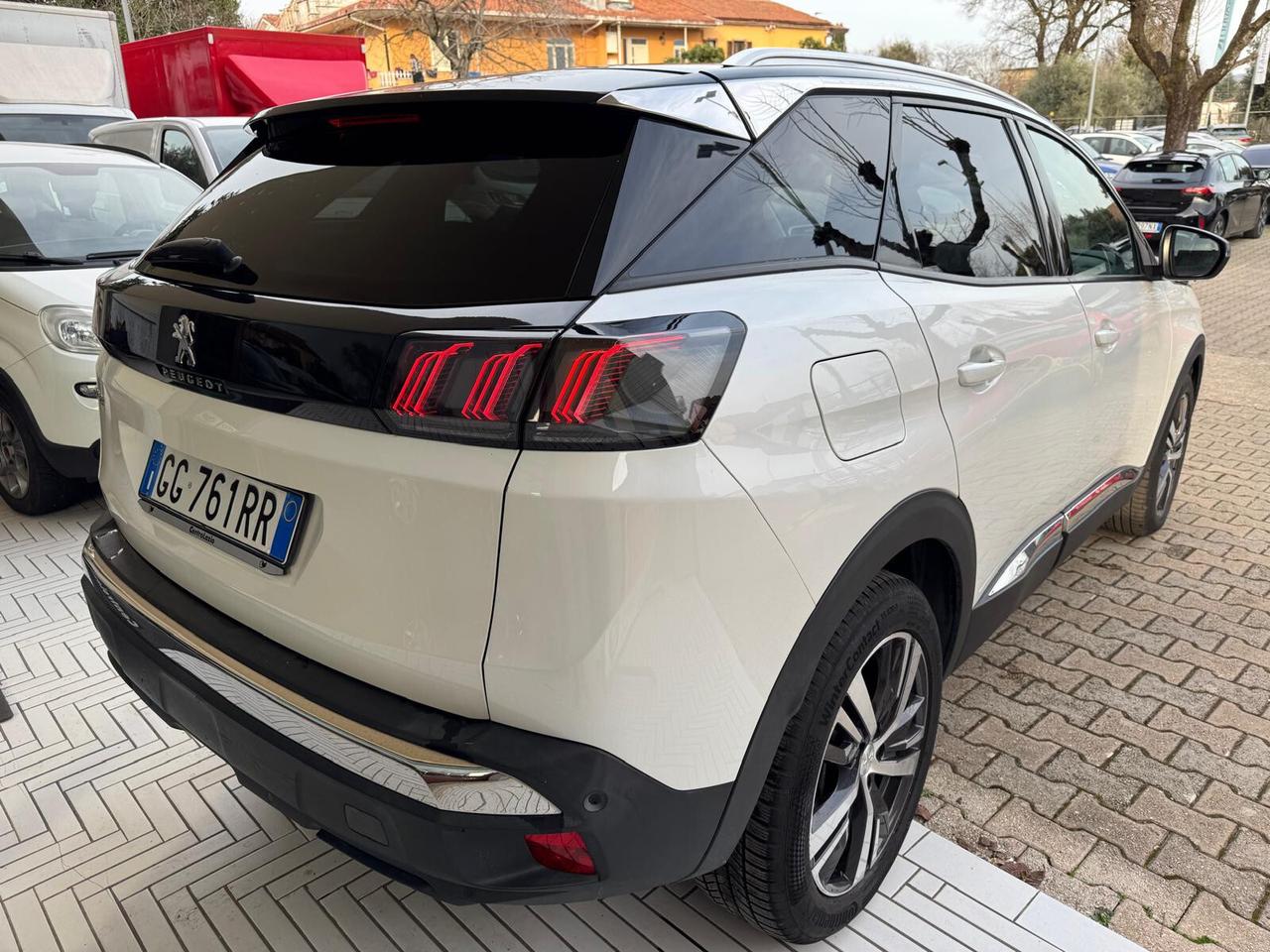 Peugeot 3008 BlueHDi 130 S&S EAT8 Allure