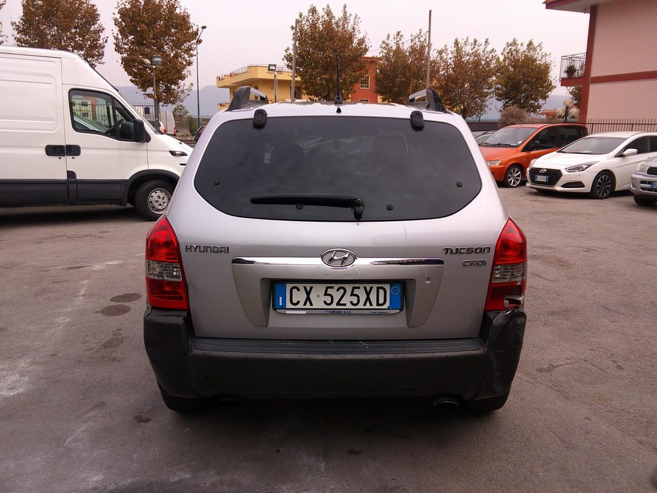 Hyundai Tucson 2.0 CRDi TD Dynamic 05