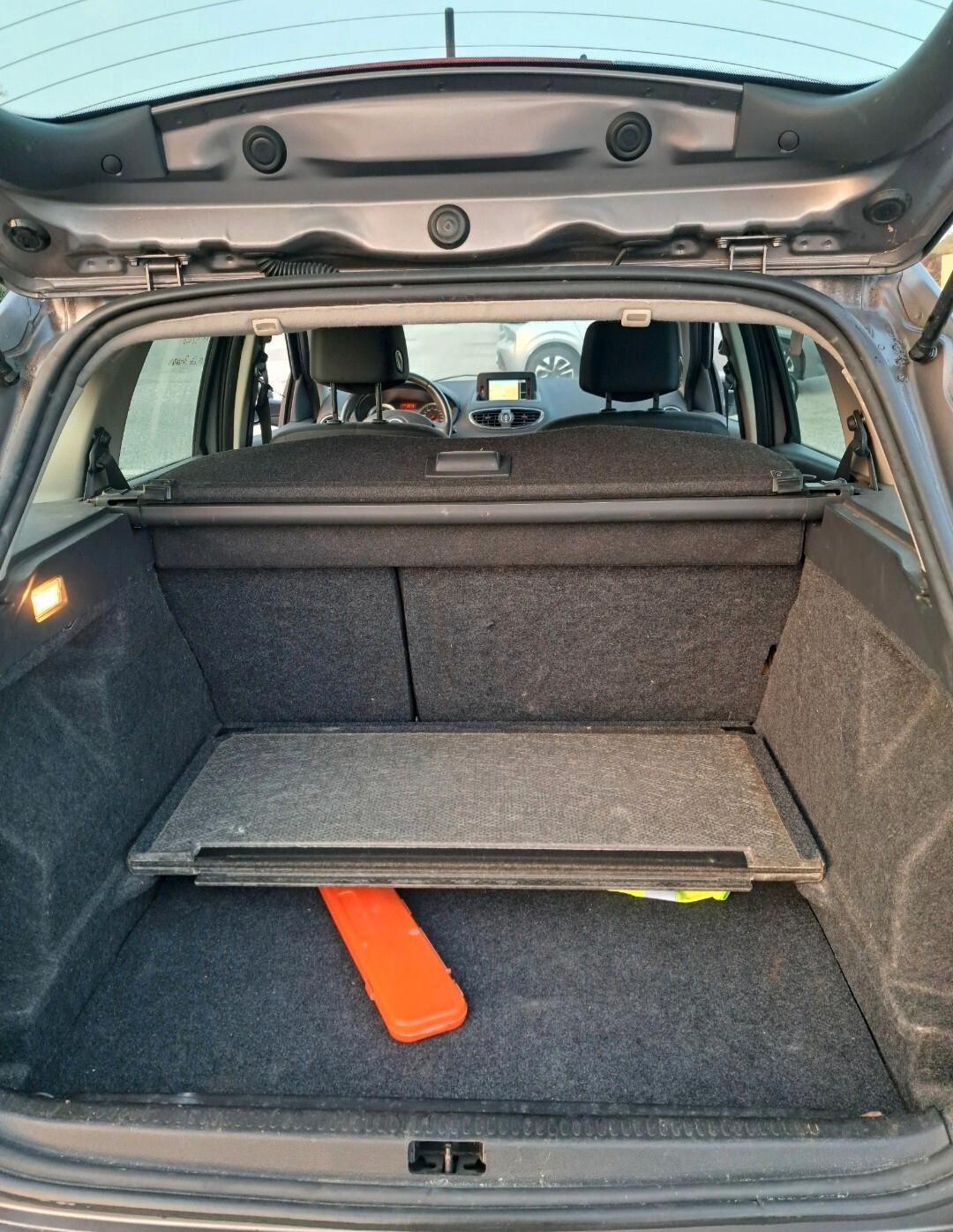 Renault Clio 1.2 16V SporTour Live!