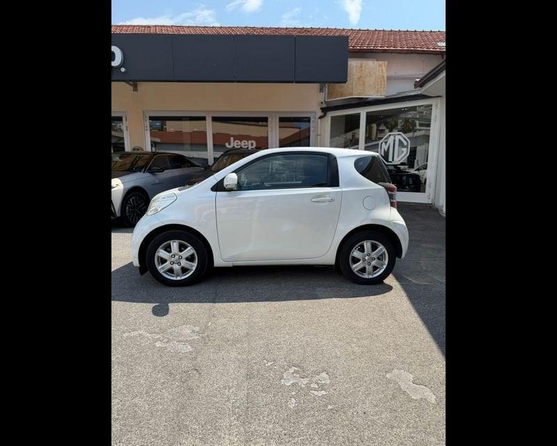 Toyota iQ 1.0