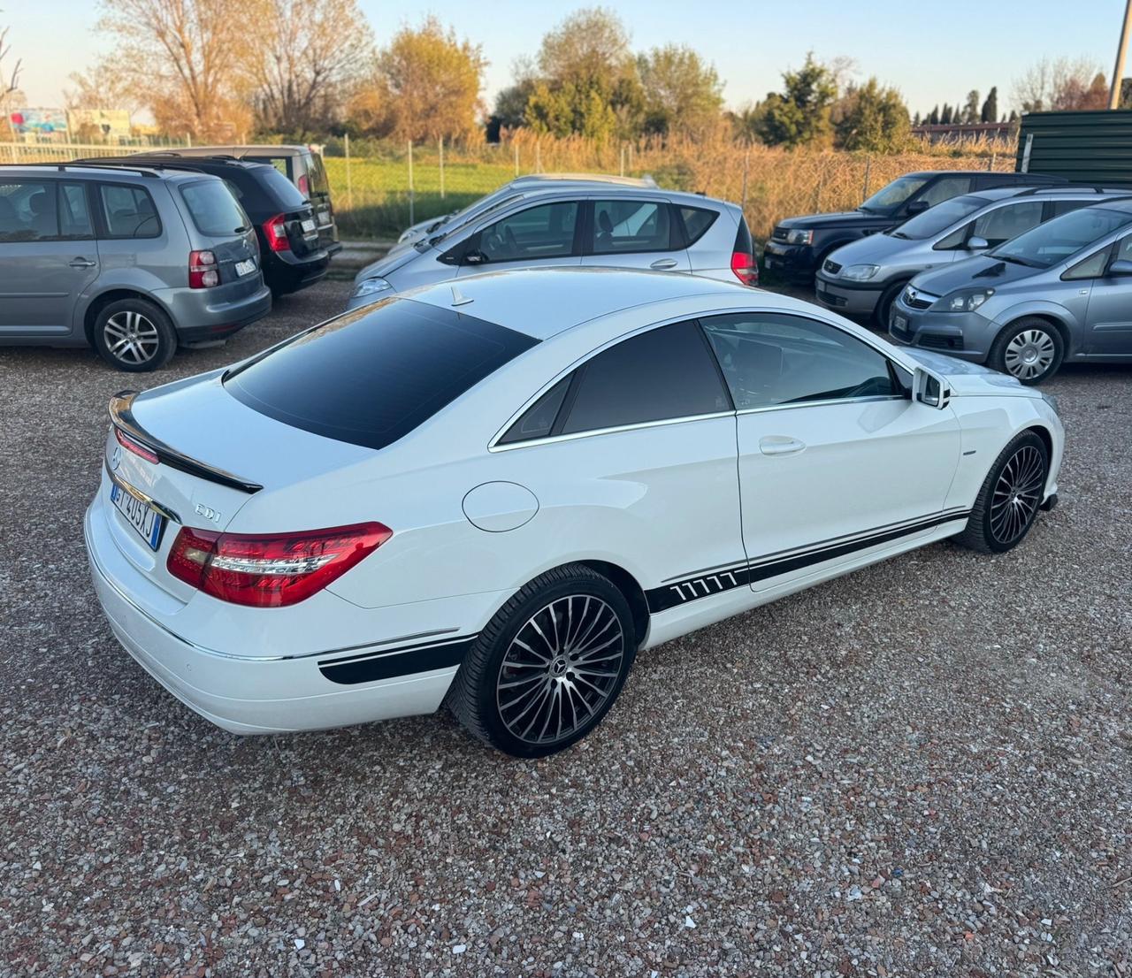 Mercedes-benz E 220 CDI Coupé BlueEFFICIENCY Avantgarde Automatica