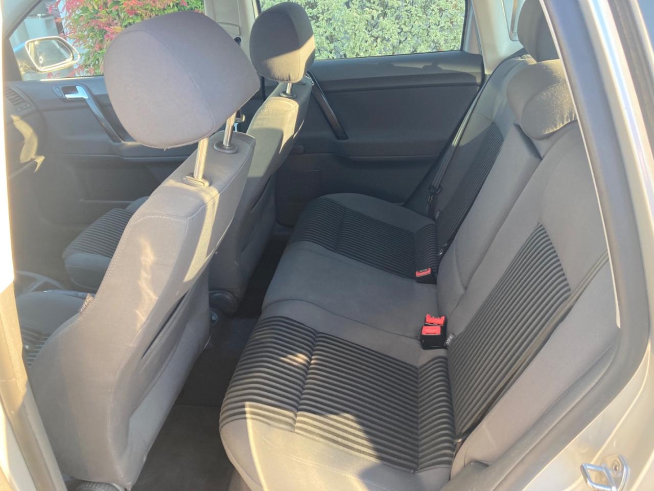 VOLKSWAGEN POLO 1.4 BENZINA (MODELLO SPORTLINE)