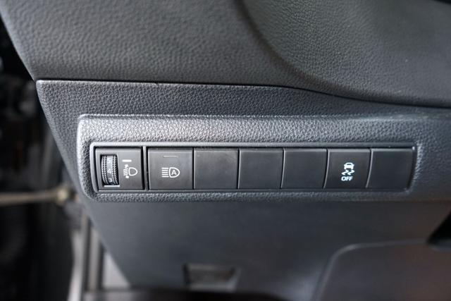 TOYOTA Corolla 1.8 Hybrid Business