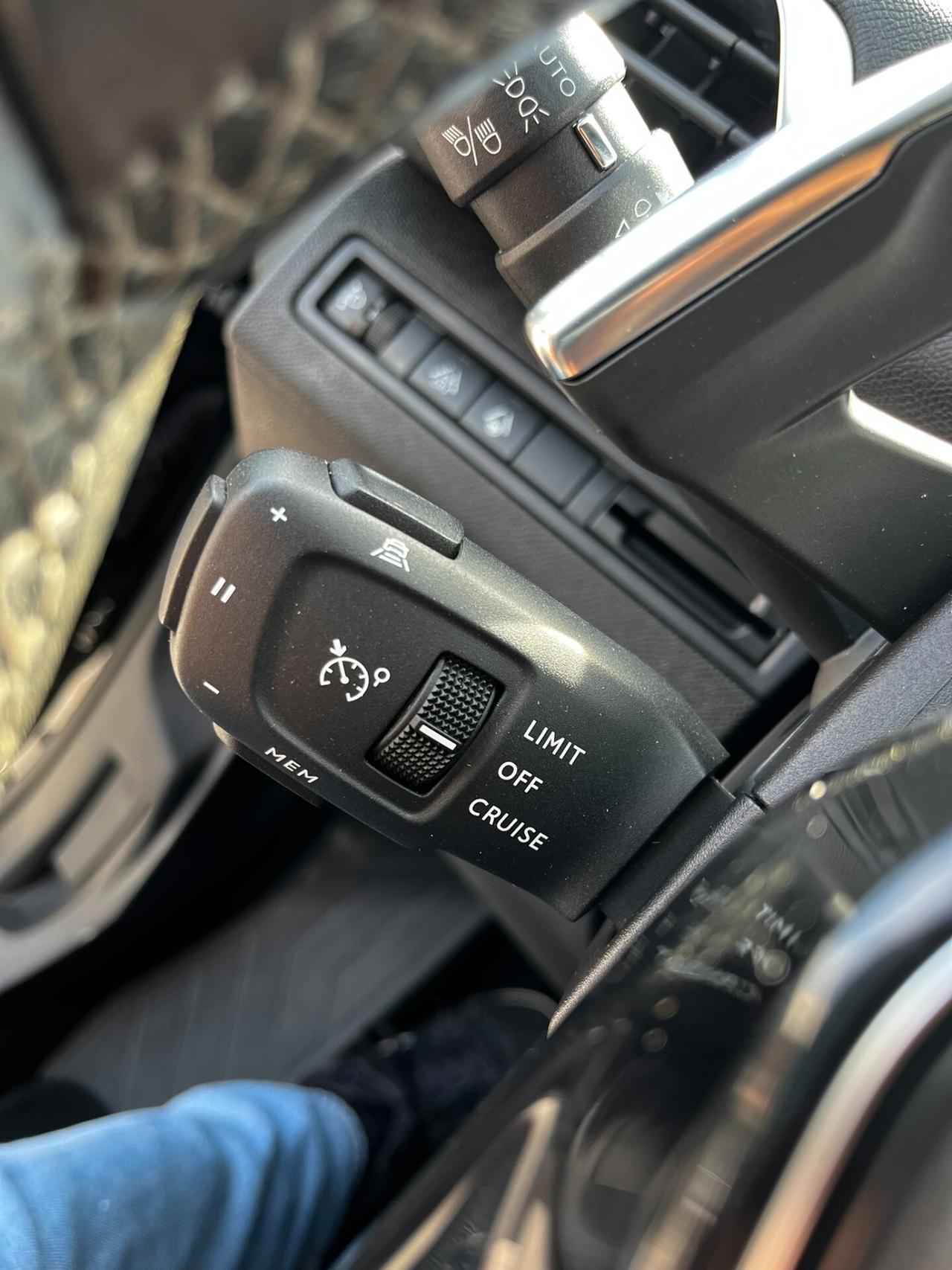 Peugeot 5008 BlueHDi 130 7 Posti EAT8 Allure Pack