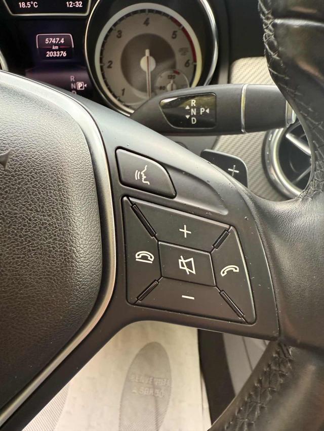 MERCEDES-BENZ GLA 200 CDI Automatic Executive