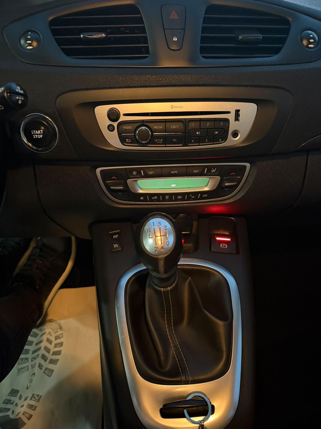 Renault Scenic Scénic XMod 1.5 dCi 95CV Limited