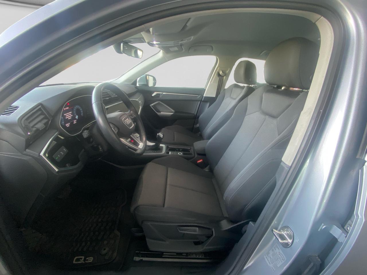 AUDI Q3 II 2018 - Q3 35 2.0 tdi Business Advanced s-tronic