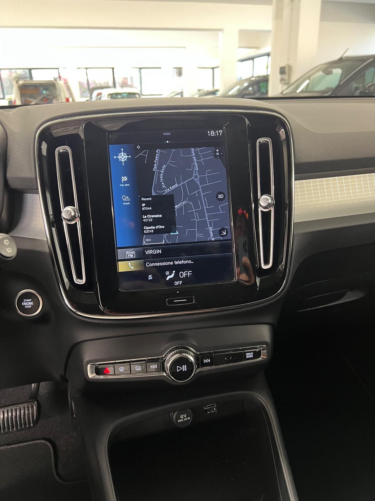 Volvo XC40 D4 AWD Geartronic Momentum