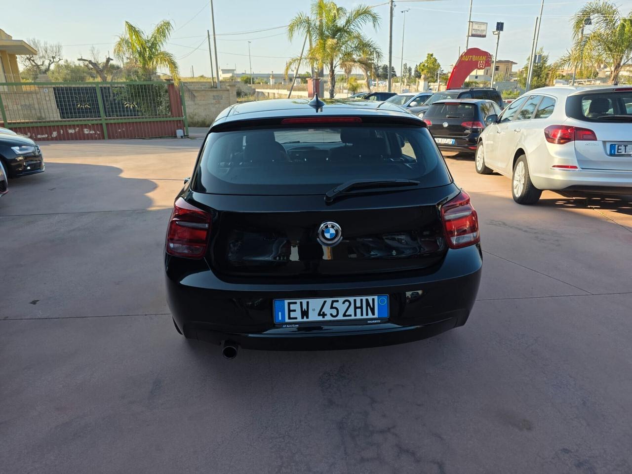 Bmw 114 114d 5p. Urban
