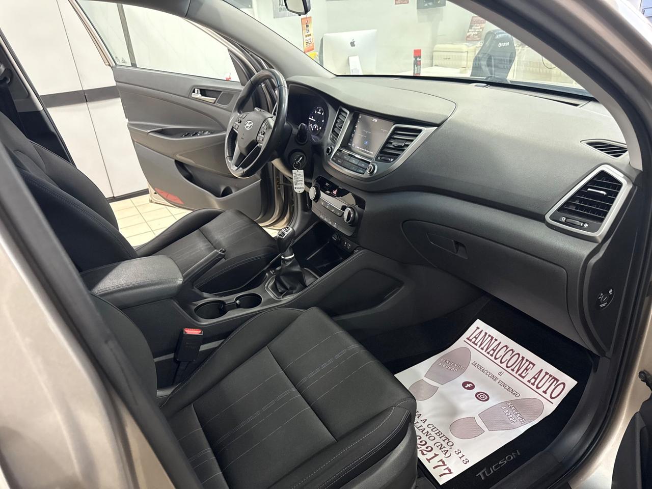 Hyundai Tucson 1.7 2018 full optional