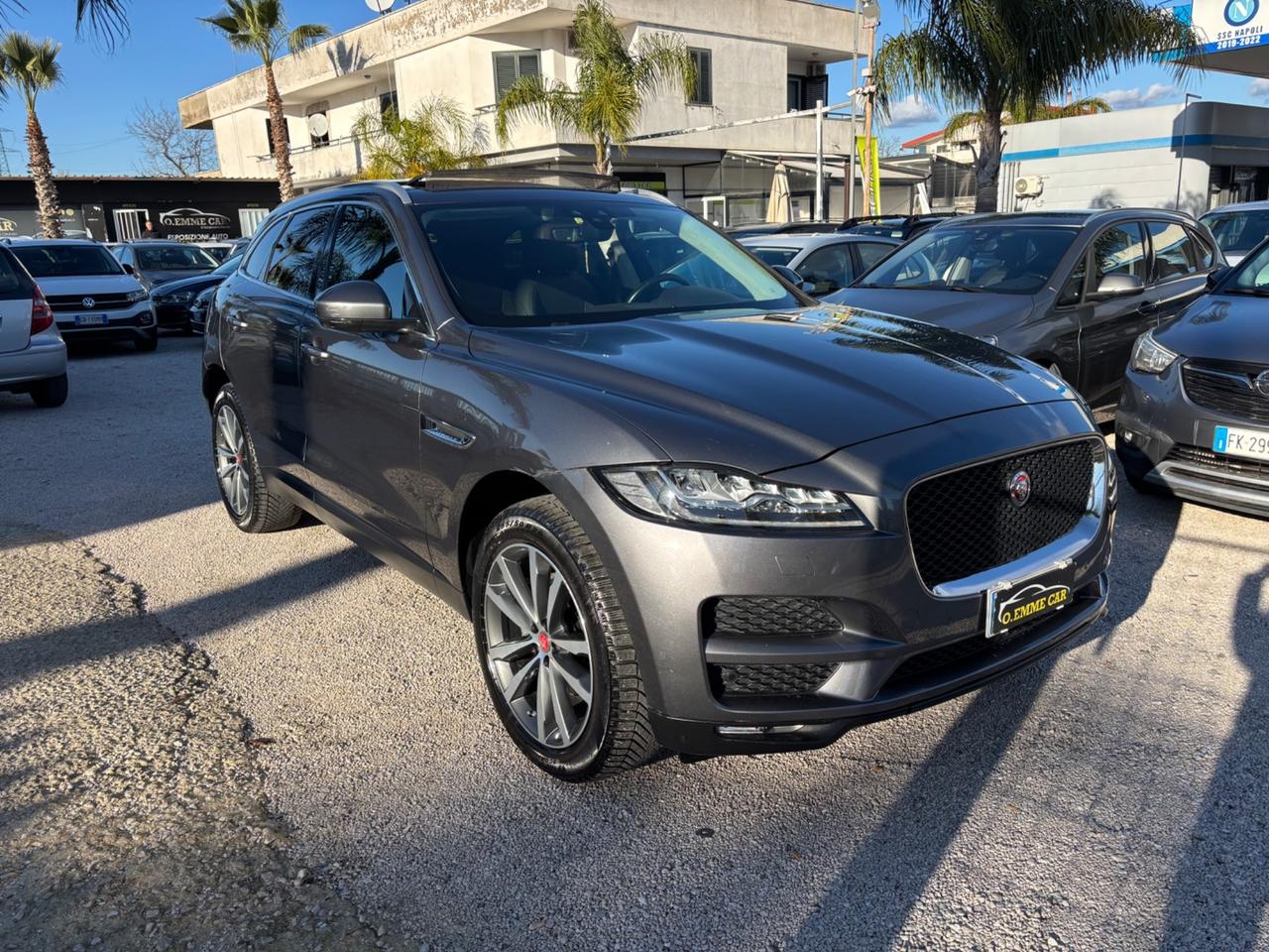JAGUAR F-PACE 2.0 D 240CV TETTO APRIBILE FULL