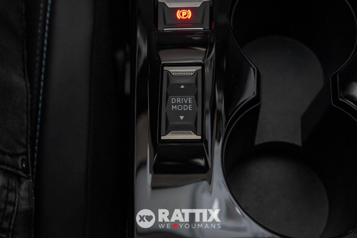 Peugeot e-2008 motore elettrico 100KW Allure Pack