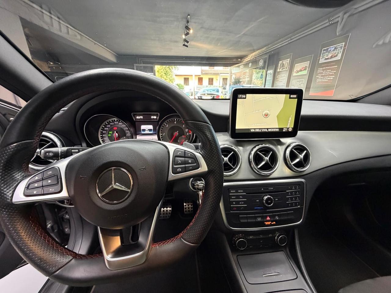 Mercedes-benz GLA 200 d Automatic Premium
