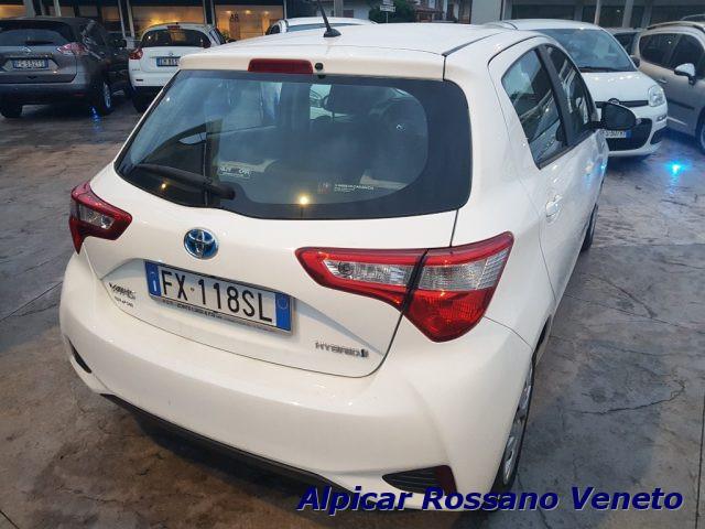 TOYOTA Yaris 1.5 Hybrid 5 porte Business