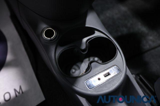 FIAT 500 1.2 LOUNGE NEOPATENTATI
