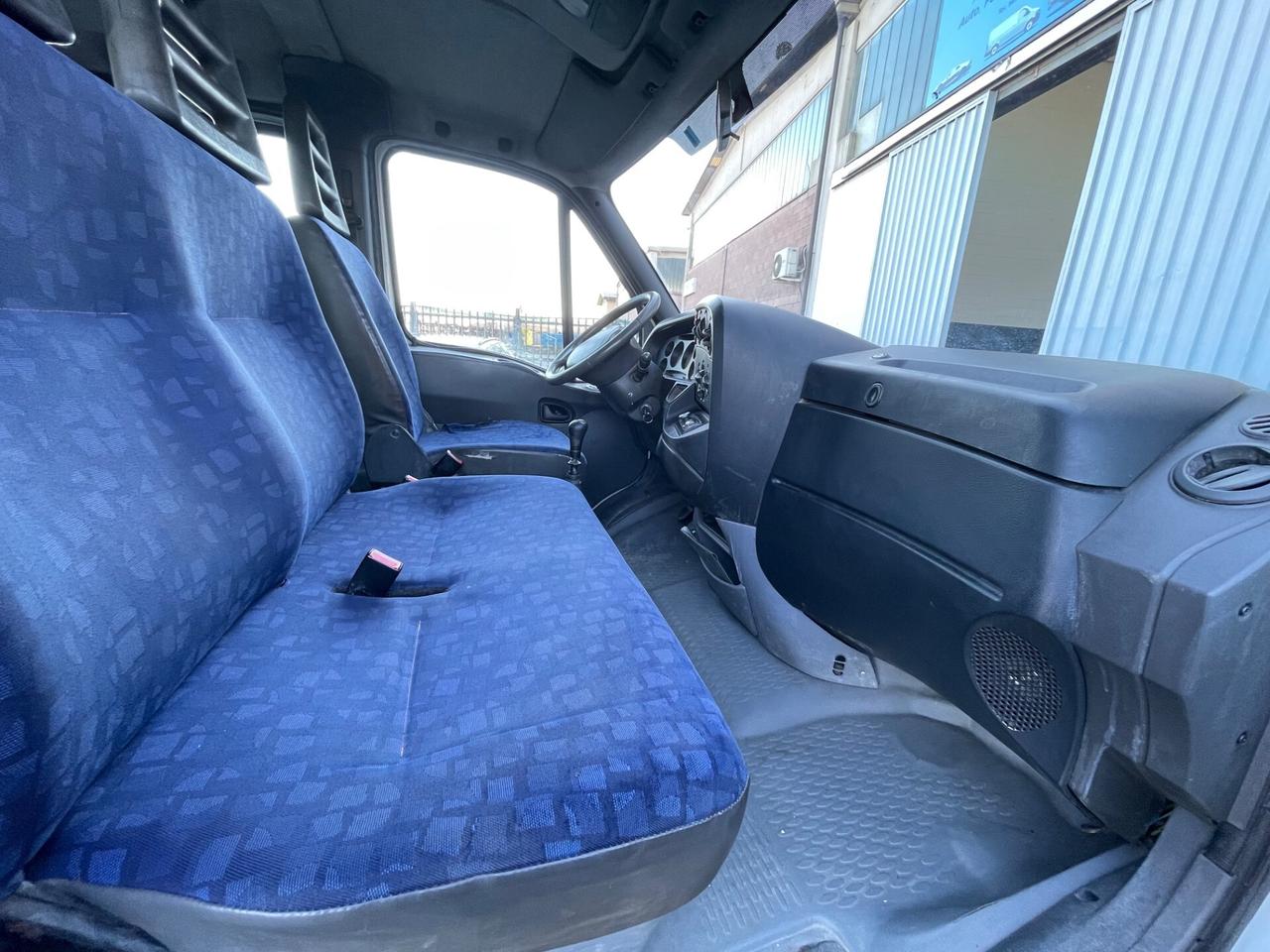 Iveco Daily 35C15 3.0 Hpi PL-RG Cabinato