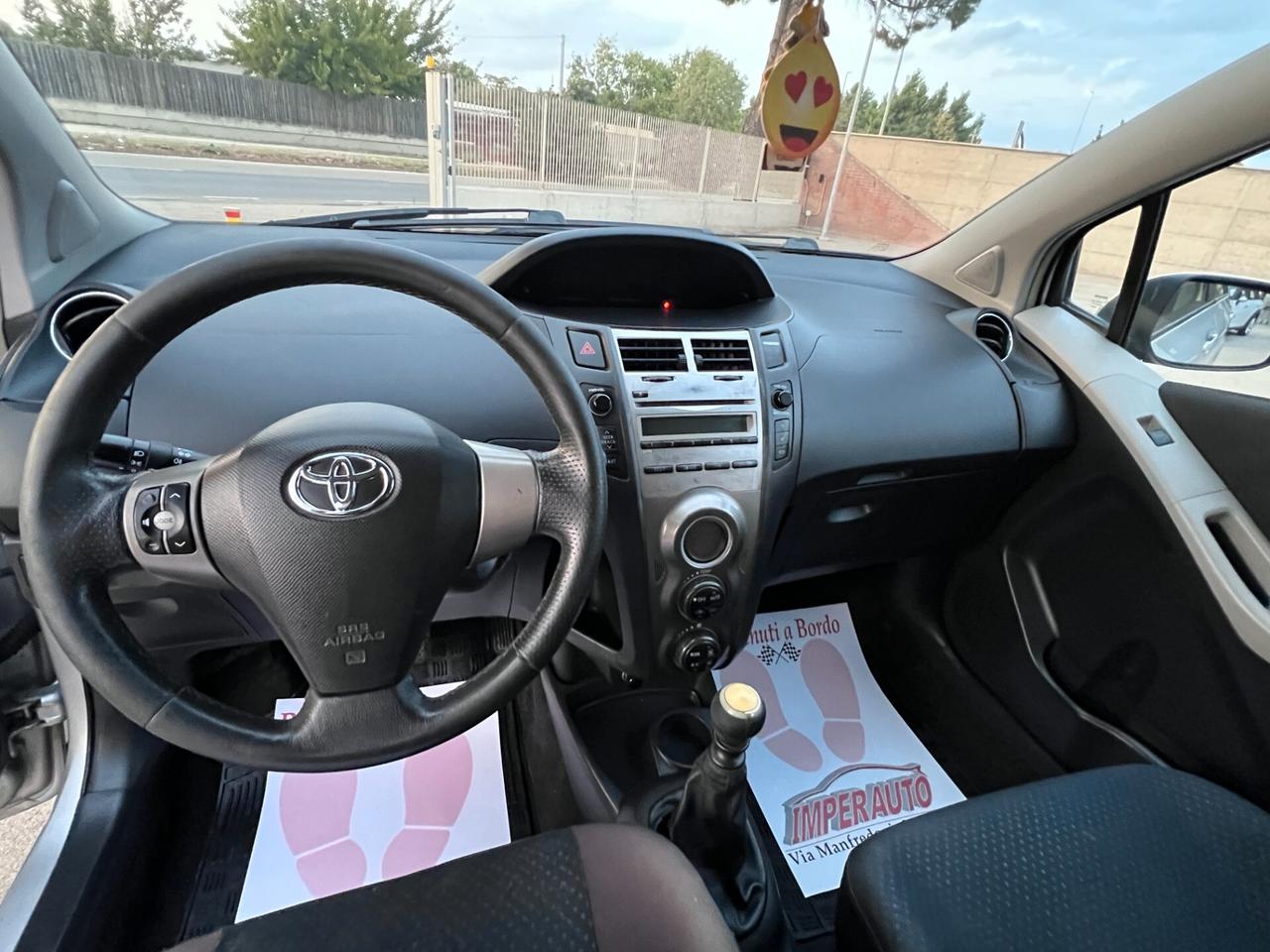 Toyota Yaris 1.4 D TAGLIANDATA GUIDA NEPATENT.