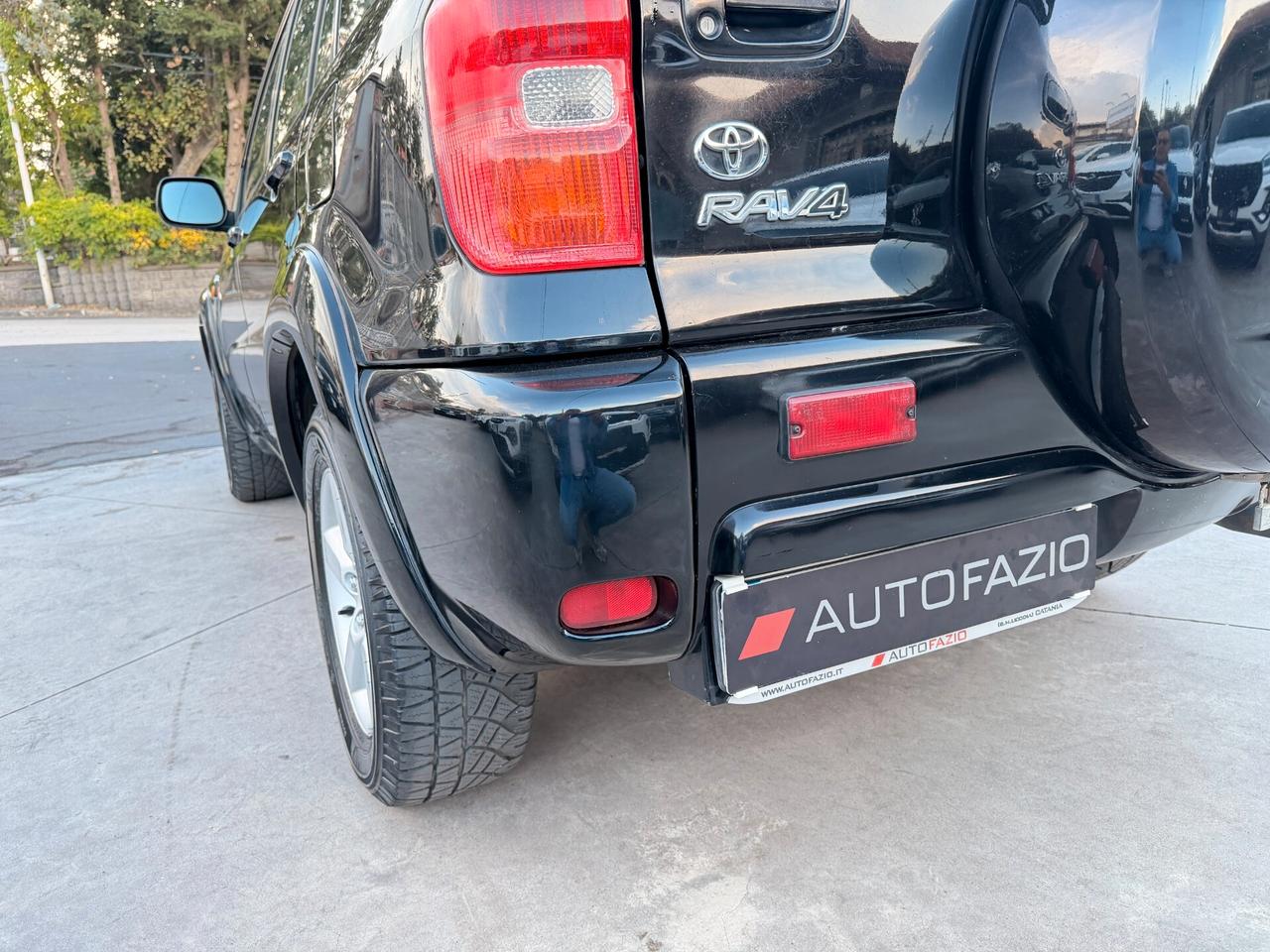 Toyota RAV 4 RAV4 2.0 Tdi D-4D cat 5 porte Sol