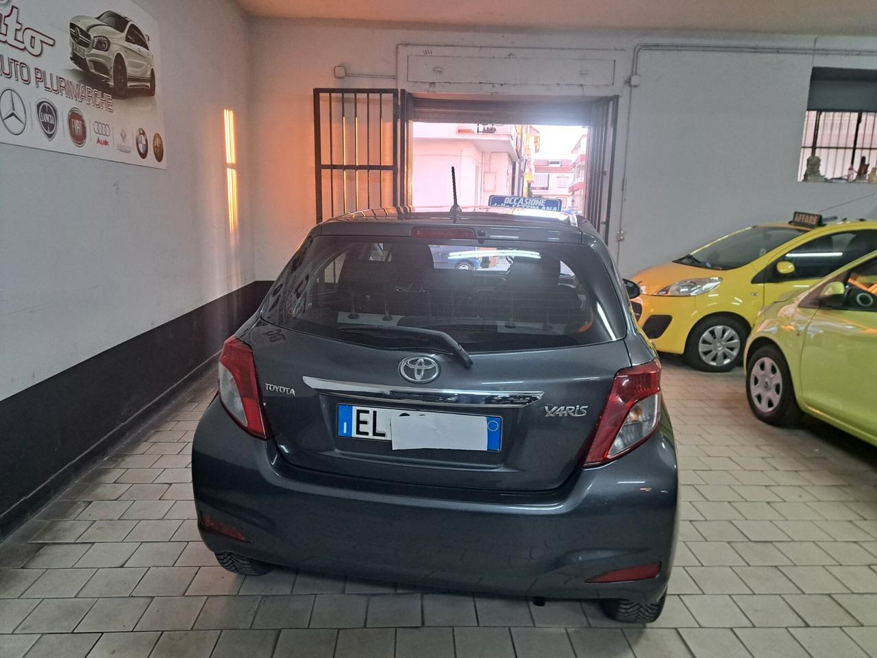 Toyota Yaris 1.0 ben.unico prop 2013