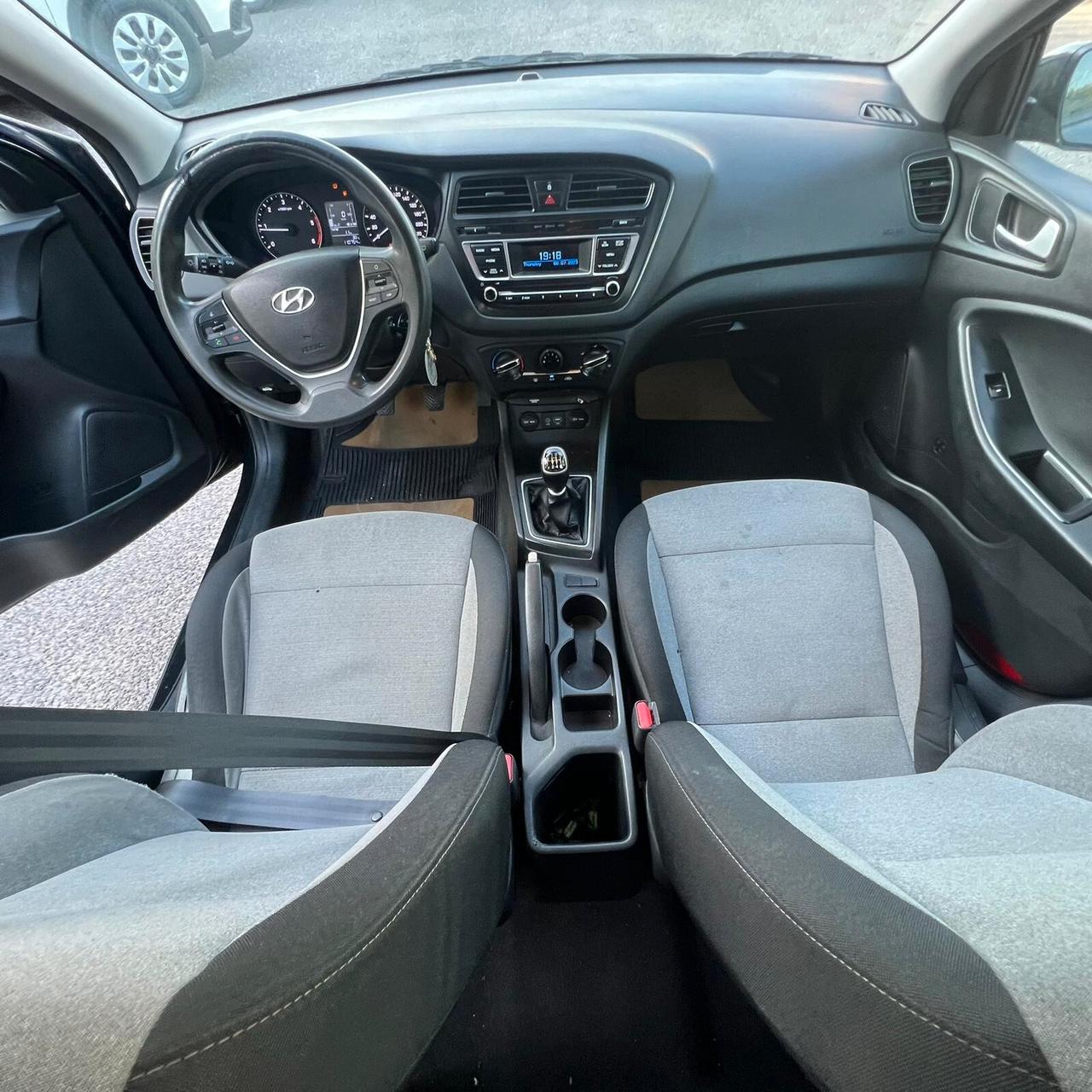 Hyundai i20 1.1 CRDi 12V 5 porte Comfort