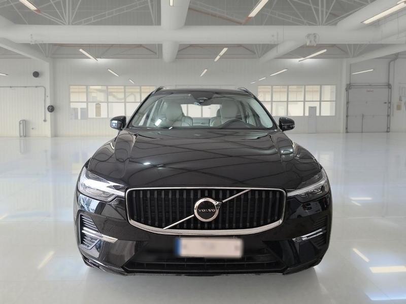 VOLVO XC60 B4 D AUTOMATICO MOMENTUM PRO SUV