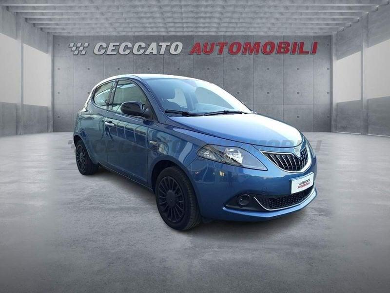 Lancia Ypsilon Ypsilon 1.0 firefly hybrid Silver s&s 70cv 5p.ti