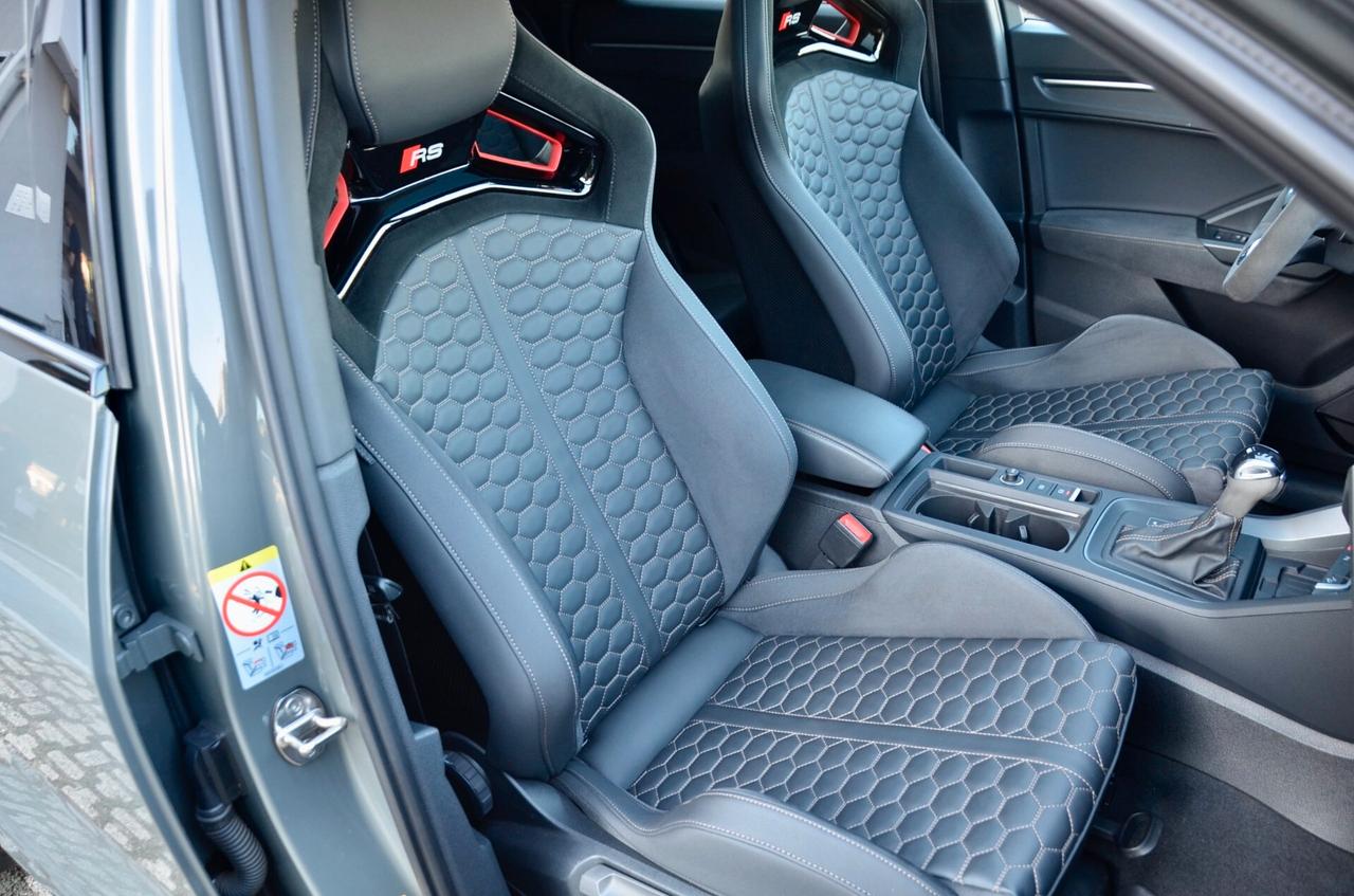AUDI RSQ3 SPORTBACK 2.5 EDITION 10 YEARS QUATTRO 400cv S-TRONIC, BOLLO E SUPER 4/27, CARBOCERAMICA, TETTO, SEDILI CARBONIO, MATRIX, HI-FI SONOS, PERMUTE