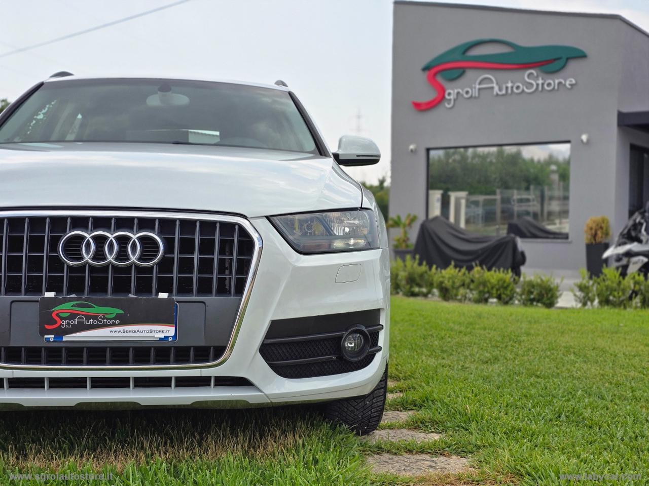 AUDI Q3 2.0 TDI Business