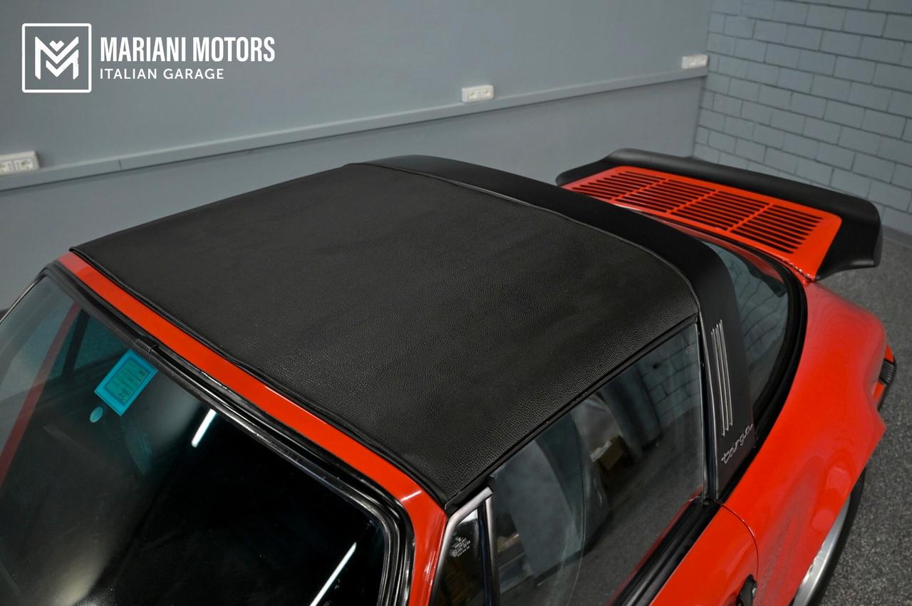 Porsche 911 (930) Carrera 3.2 Targa