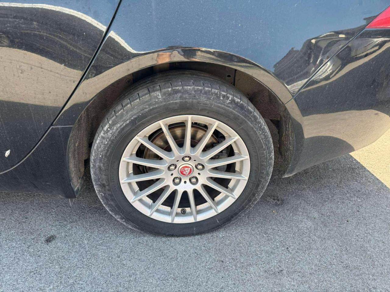 Jaguar XF 2.0 D 180 CV Prestige-2019