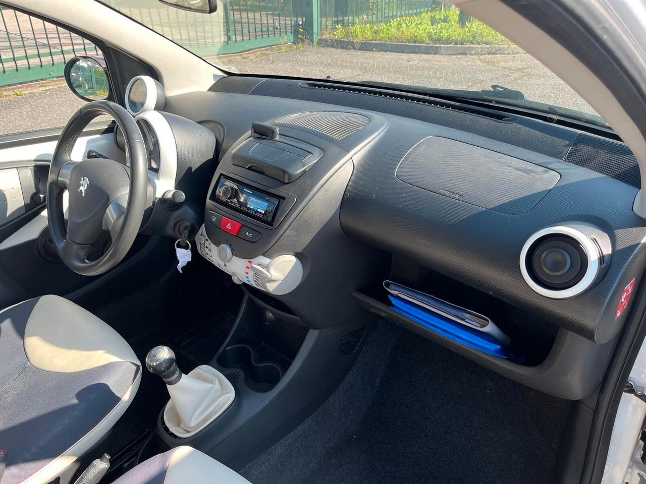 Peugeot 107 1.0 68CV 5p. Superga