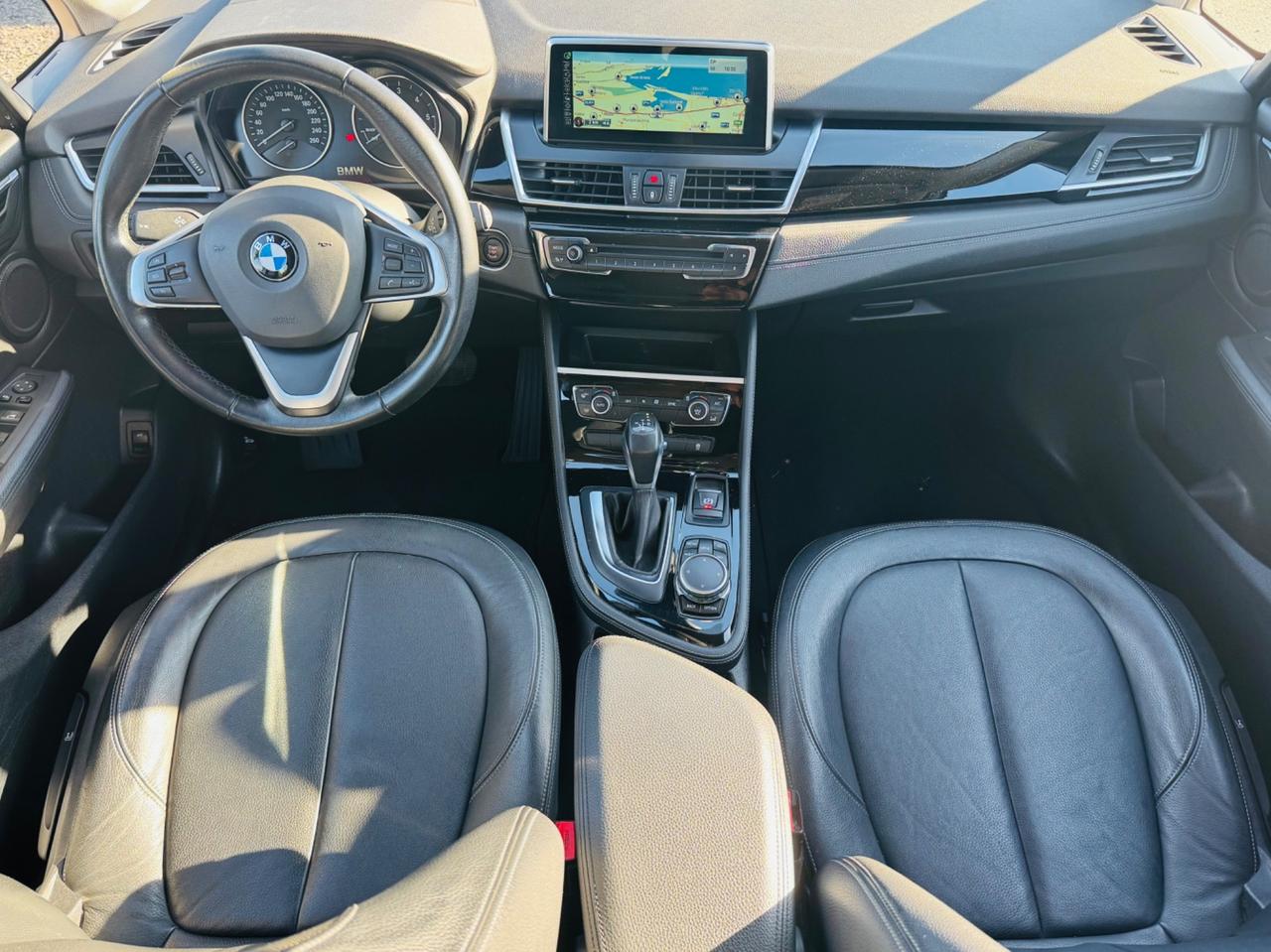 Bmw 2er Active Tourer 218d Luxury