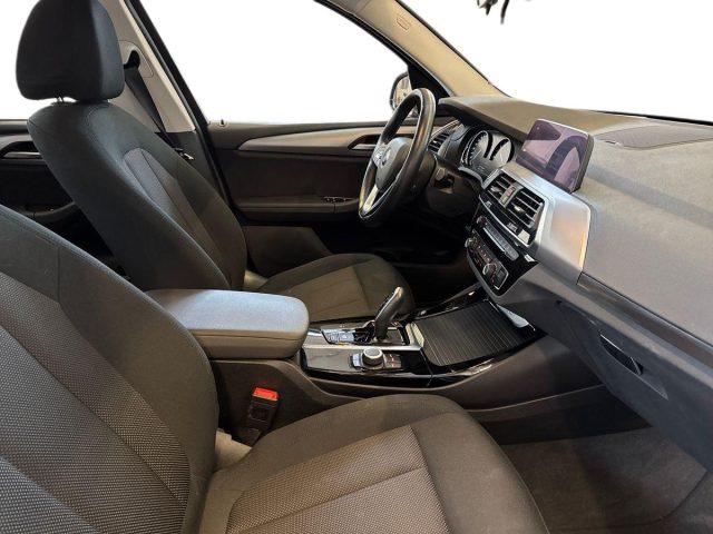 BMW X3 sDrive18d 48V